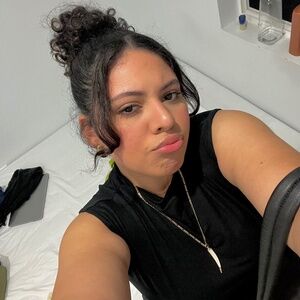 Meet your Posher, Estelacelest